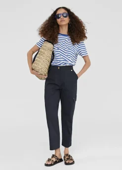 Pantalón con bolsillos