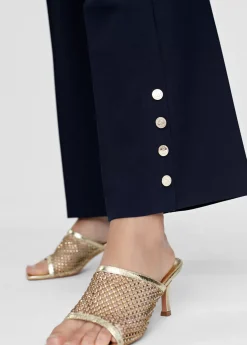 Pantalón detalle botones