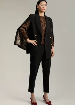 Pantalón detalle botones