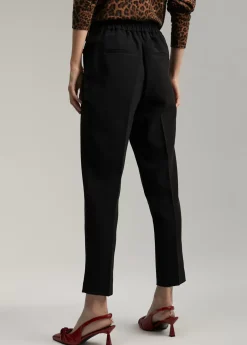 Pantalón detalle botones