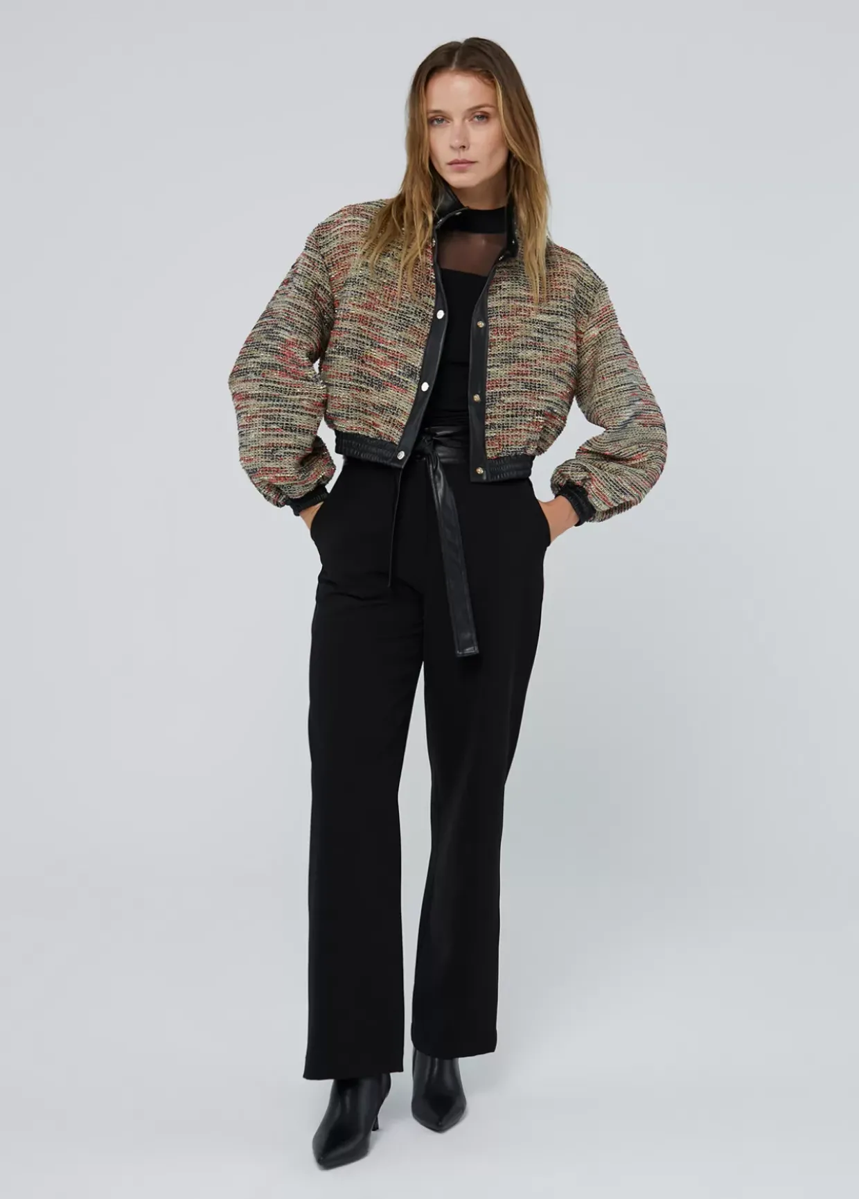 Pantalón detalle cintura