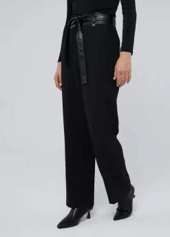 Pantalón detalle cintura