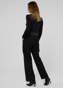 Pantalón detalle cintura