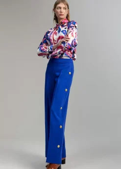 Pantalón detalle snaps