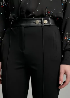 Pantalón detalles efecto piel