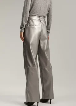 Pantalón efecto piel