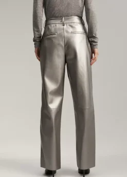 Pantalón efecto piel