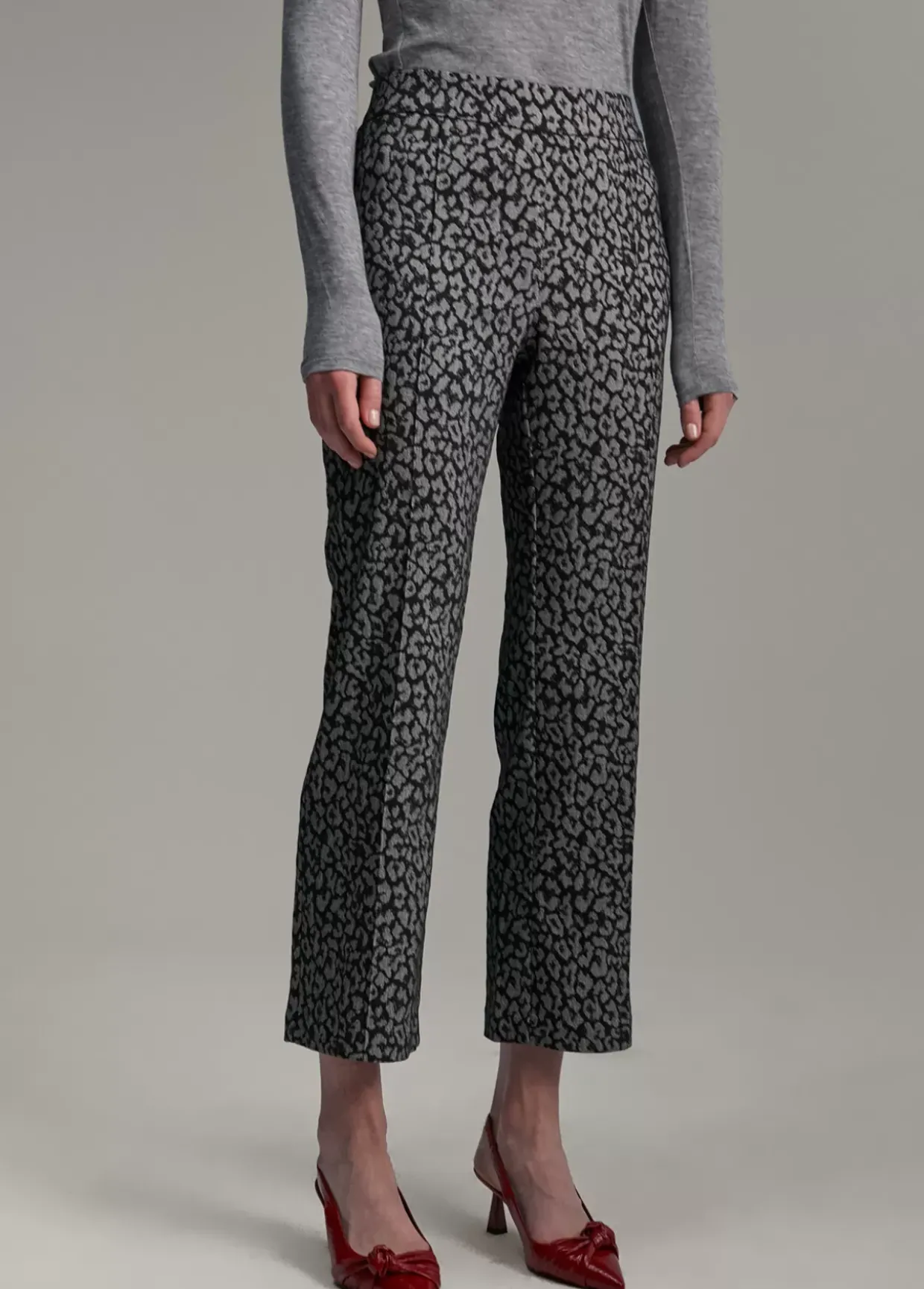 Pantalón jacquard animal print