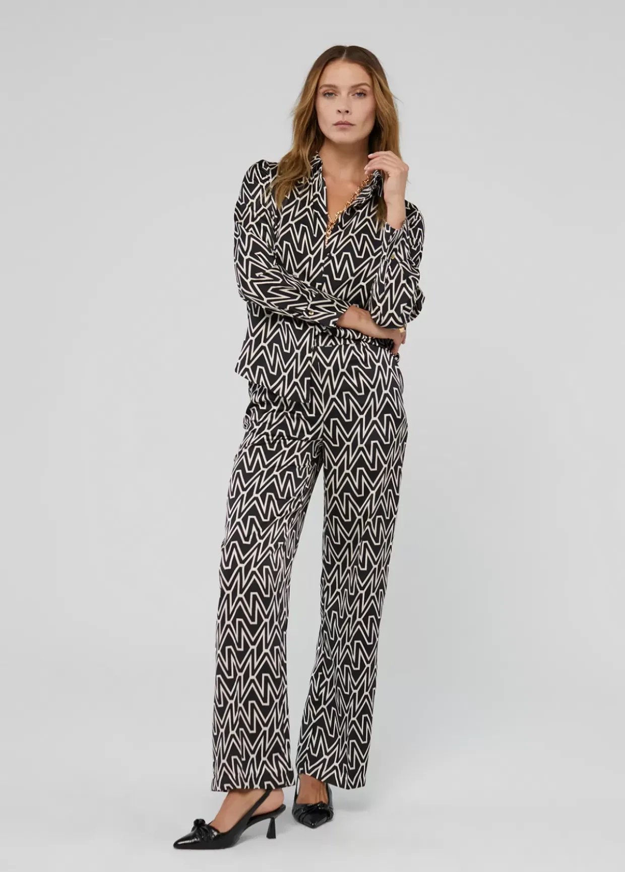 Pantalón monograma M