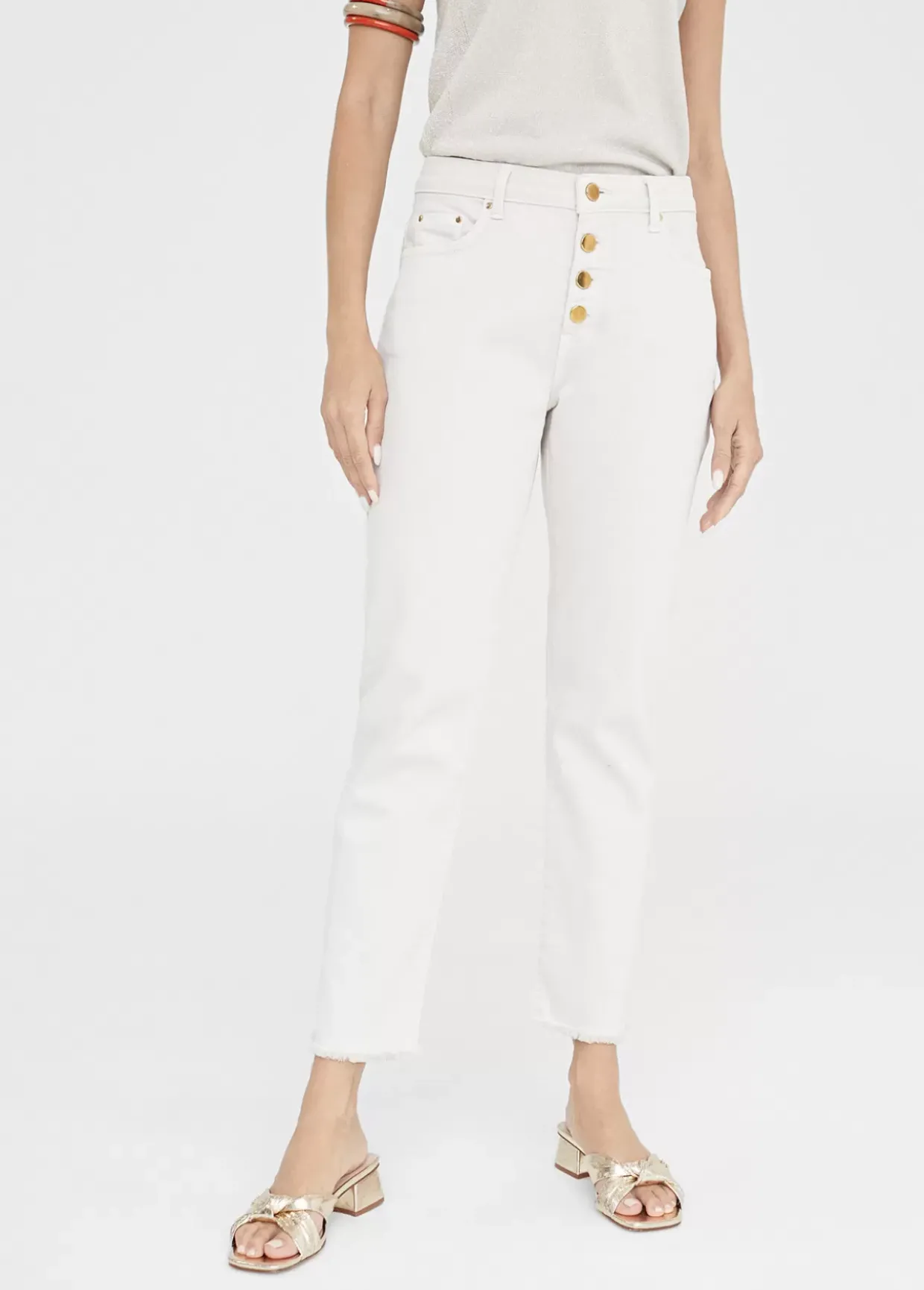 Pantalón tejano con botones