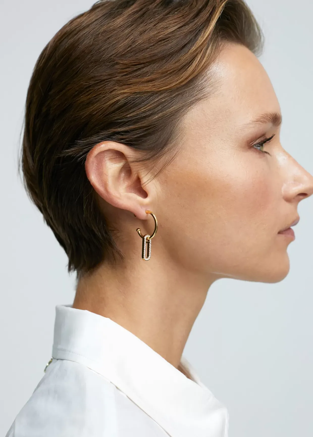 Pendientes asimétricos