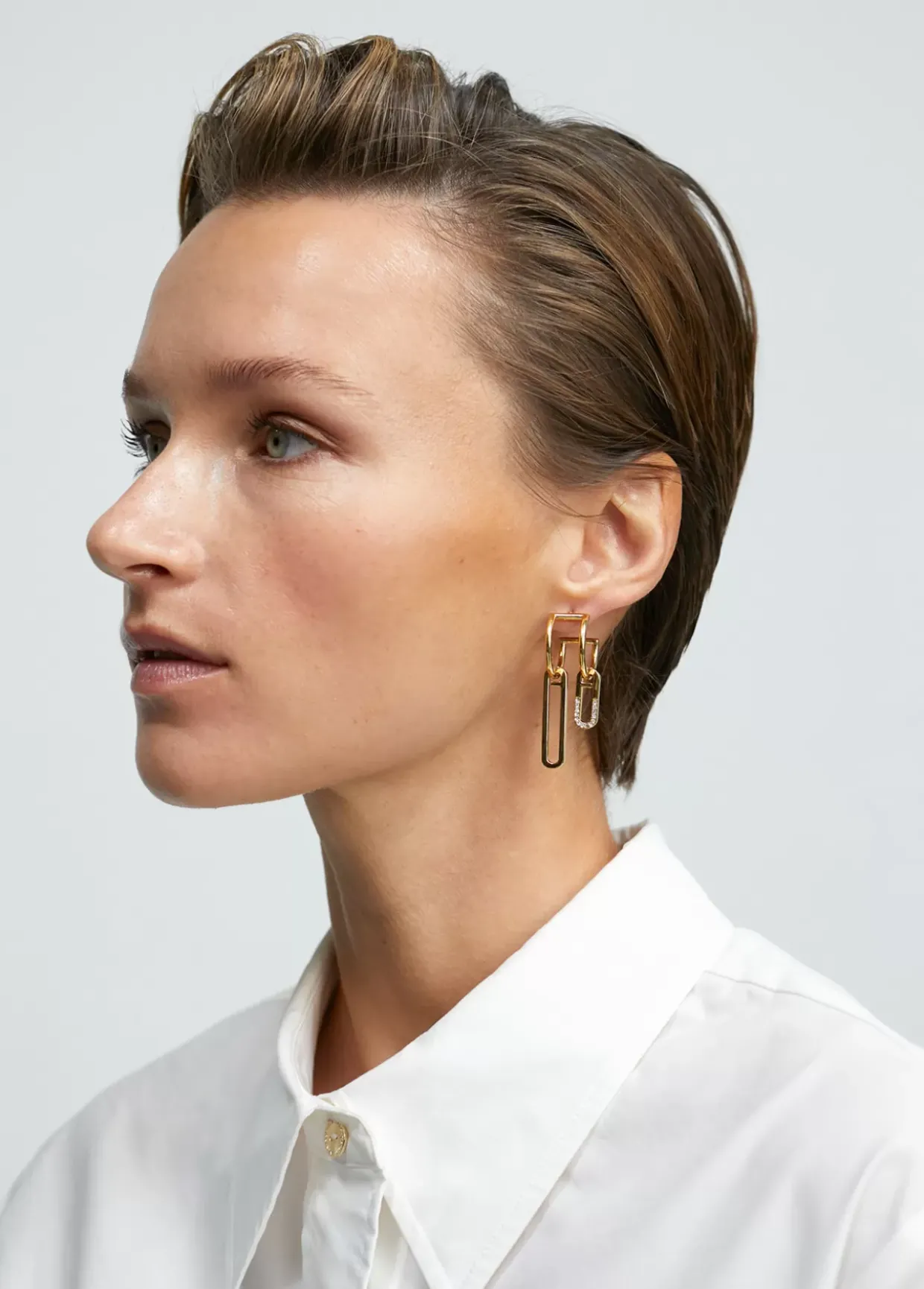 Pendientes asimétricos