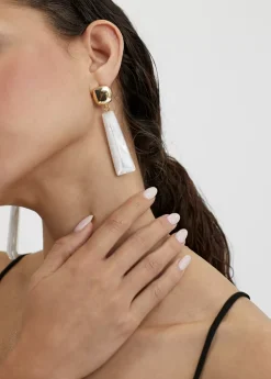 Pendientes blancos dos piezas