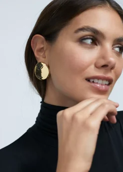 Pendientes de botón dorados