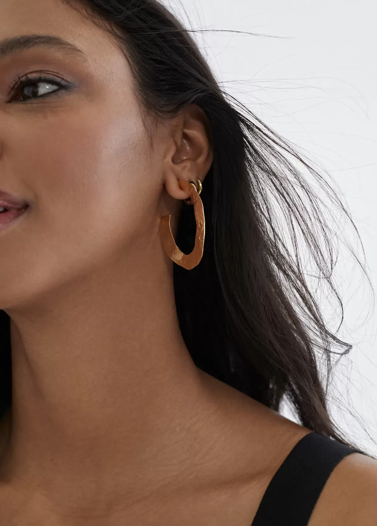 Pendientes dorados de aro