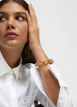 Pulsera de cadena dorada