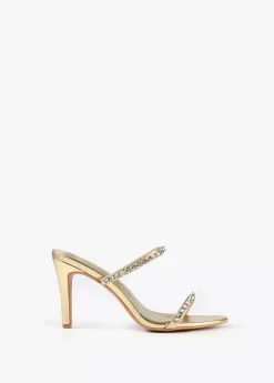 Sandalia de tacón y tiras