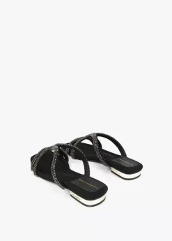 Sandalia plana con pedreria