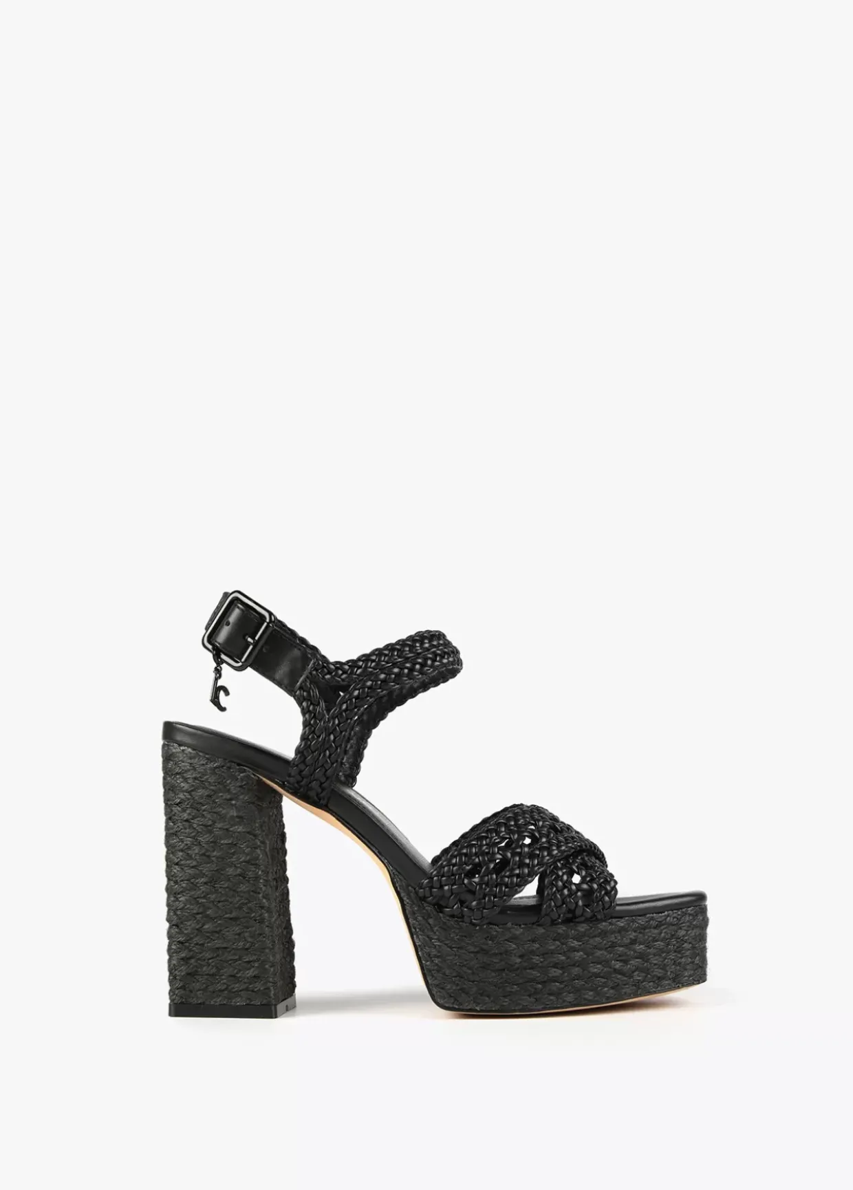 Sandalia plataforma y efecto crochet