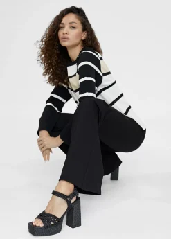 Sandalia plataforma y efecto crochet