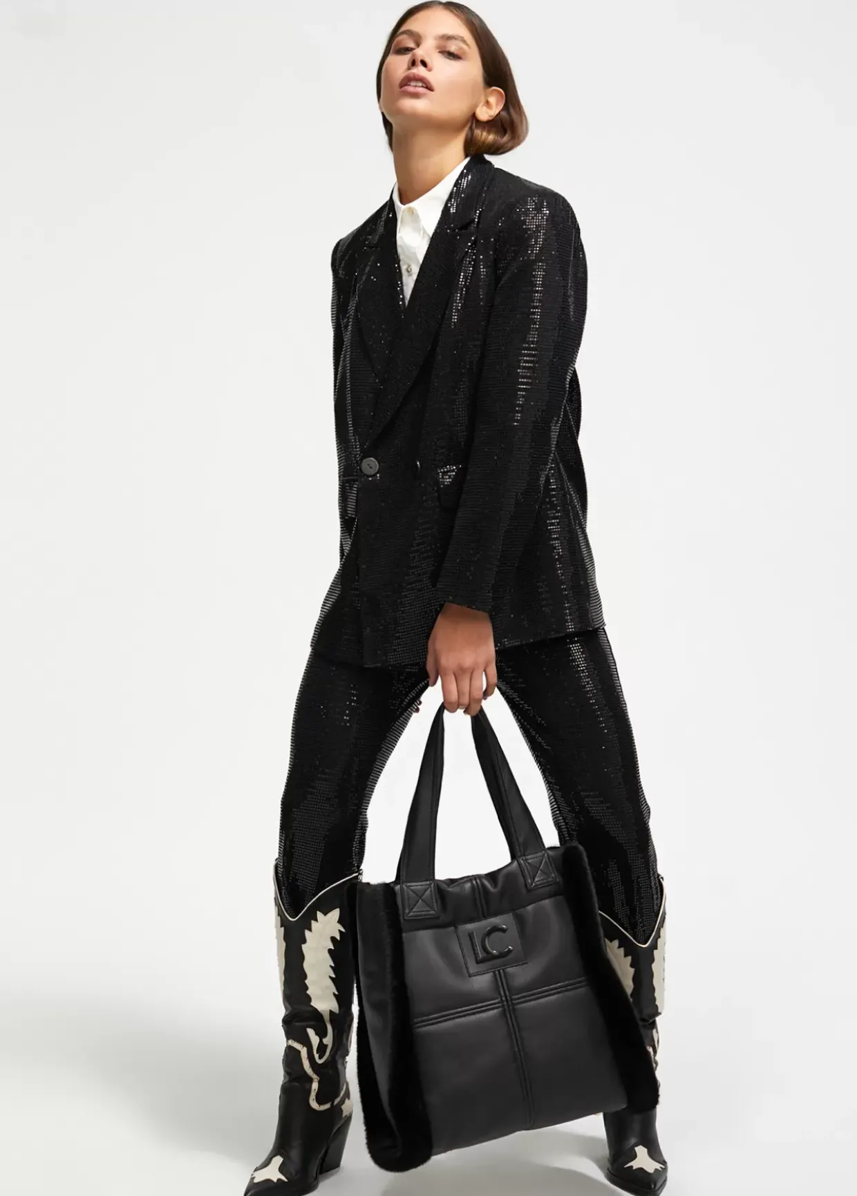 Shopper efecto piel y pelo