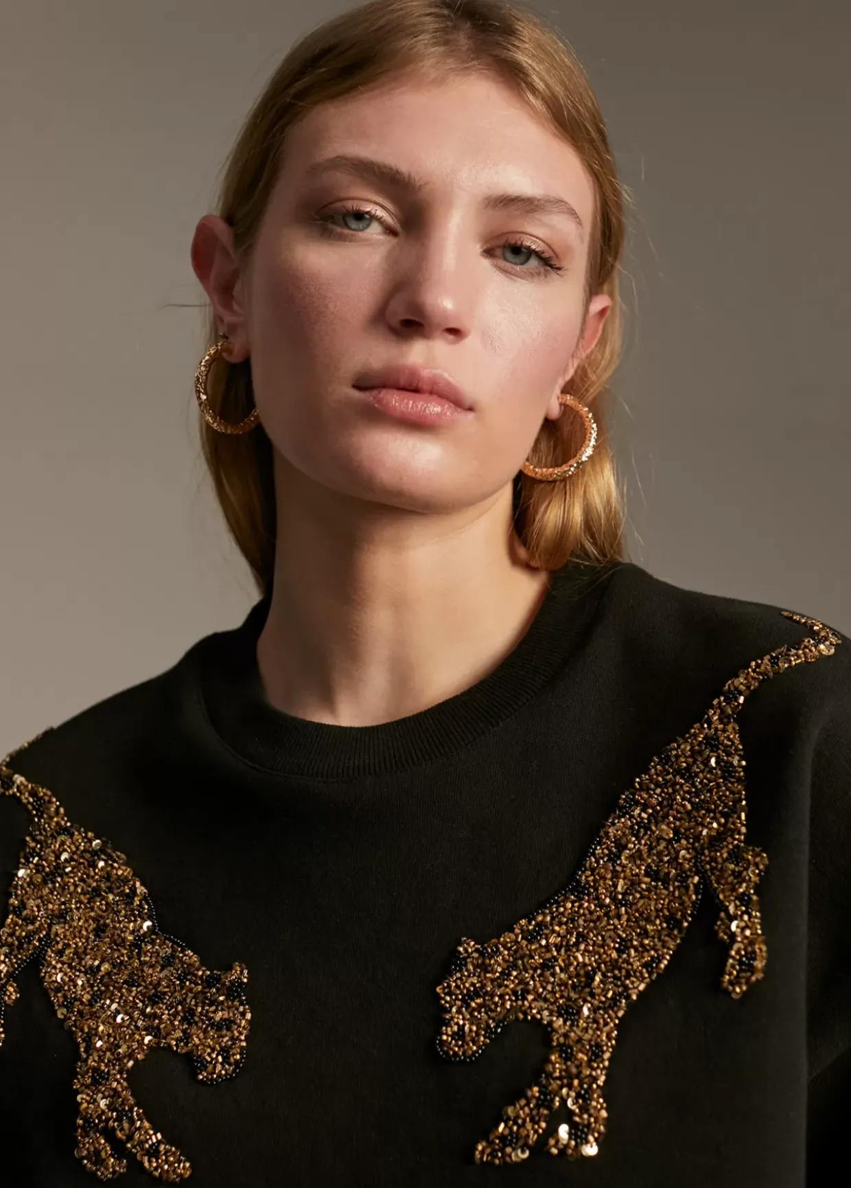 Sudadera detalle tigres