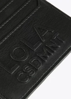 Tarjetero logo con relieve