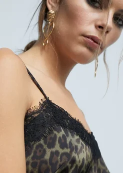 Top animal print