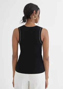 Top con detalle en lurex