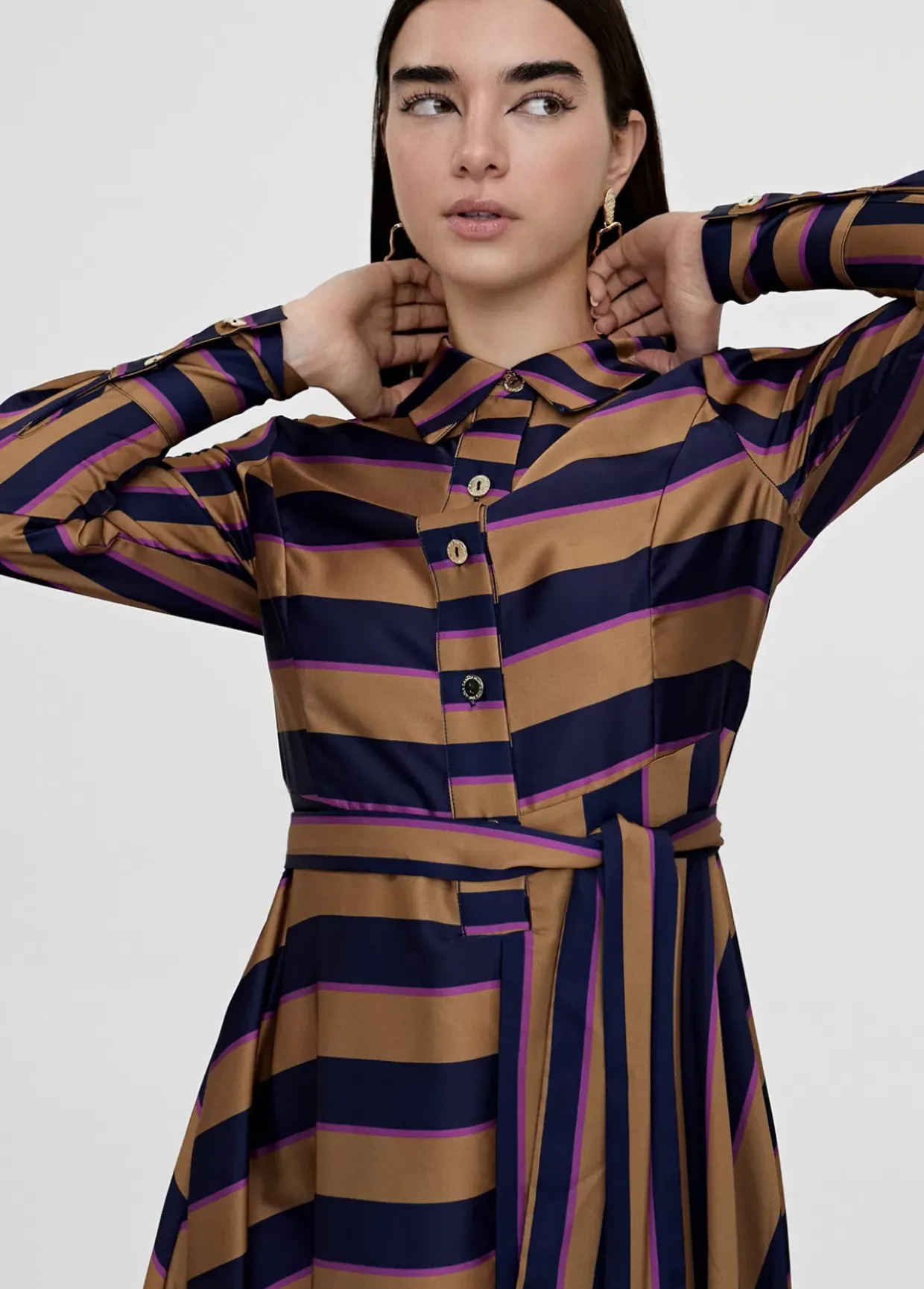 Vestido camisero de rayas