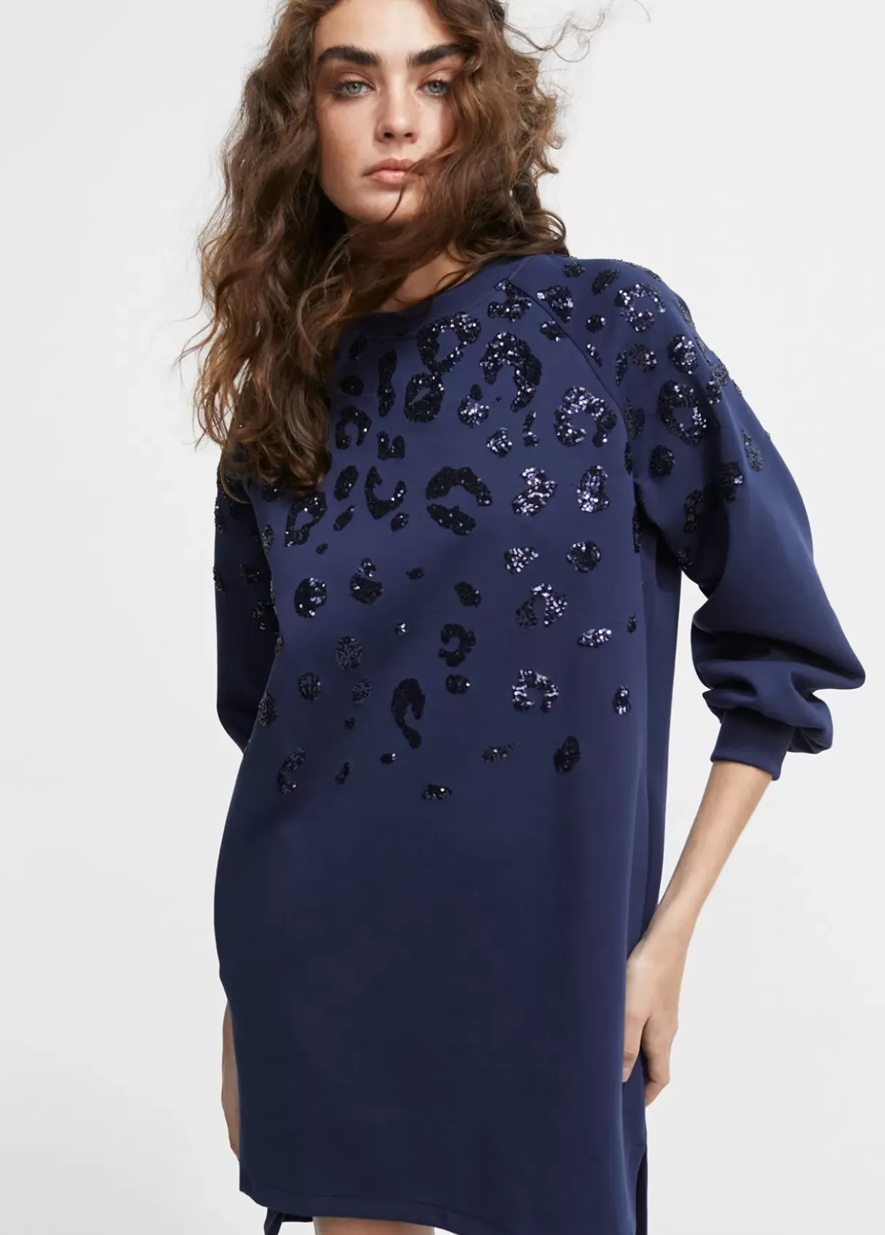 Vestido detalle lentejuelas