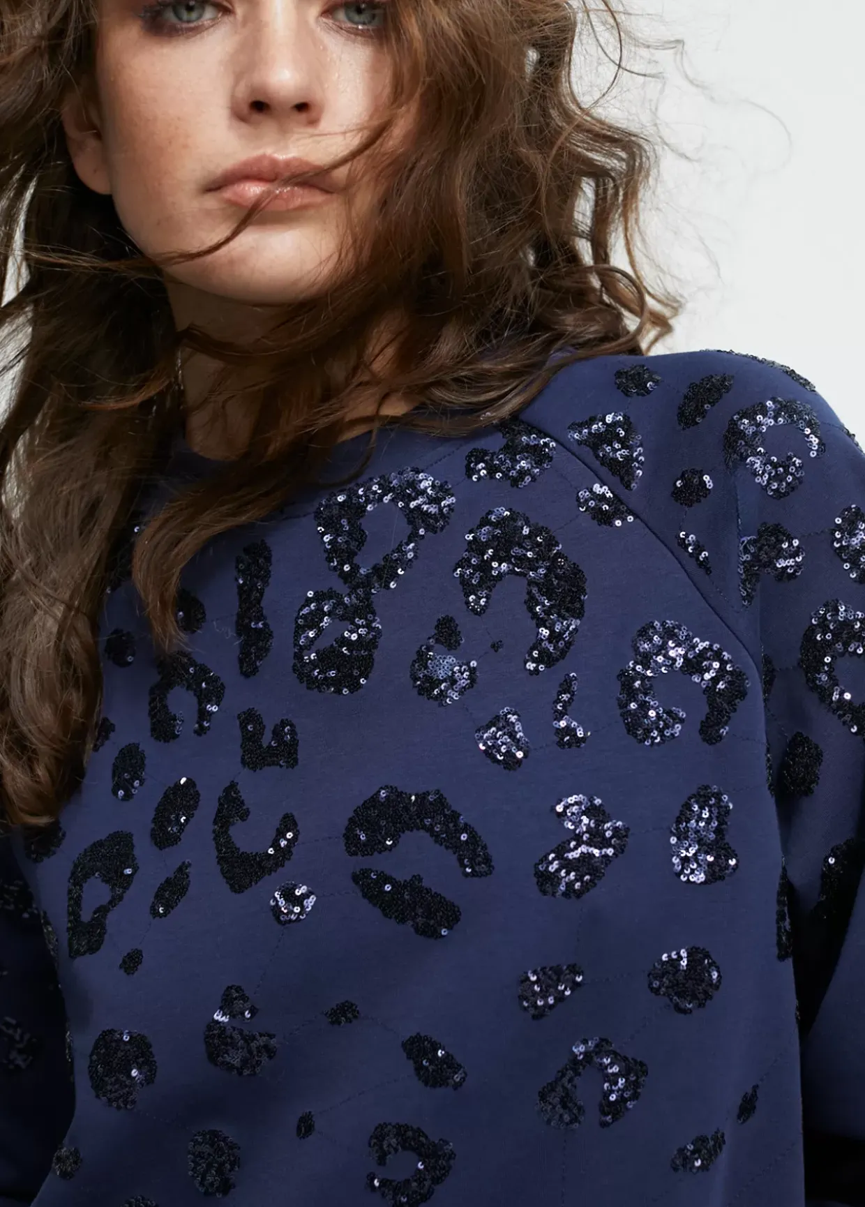 Vestido detalle lentejuelas