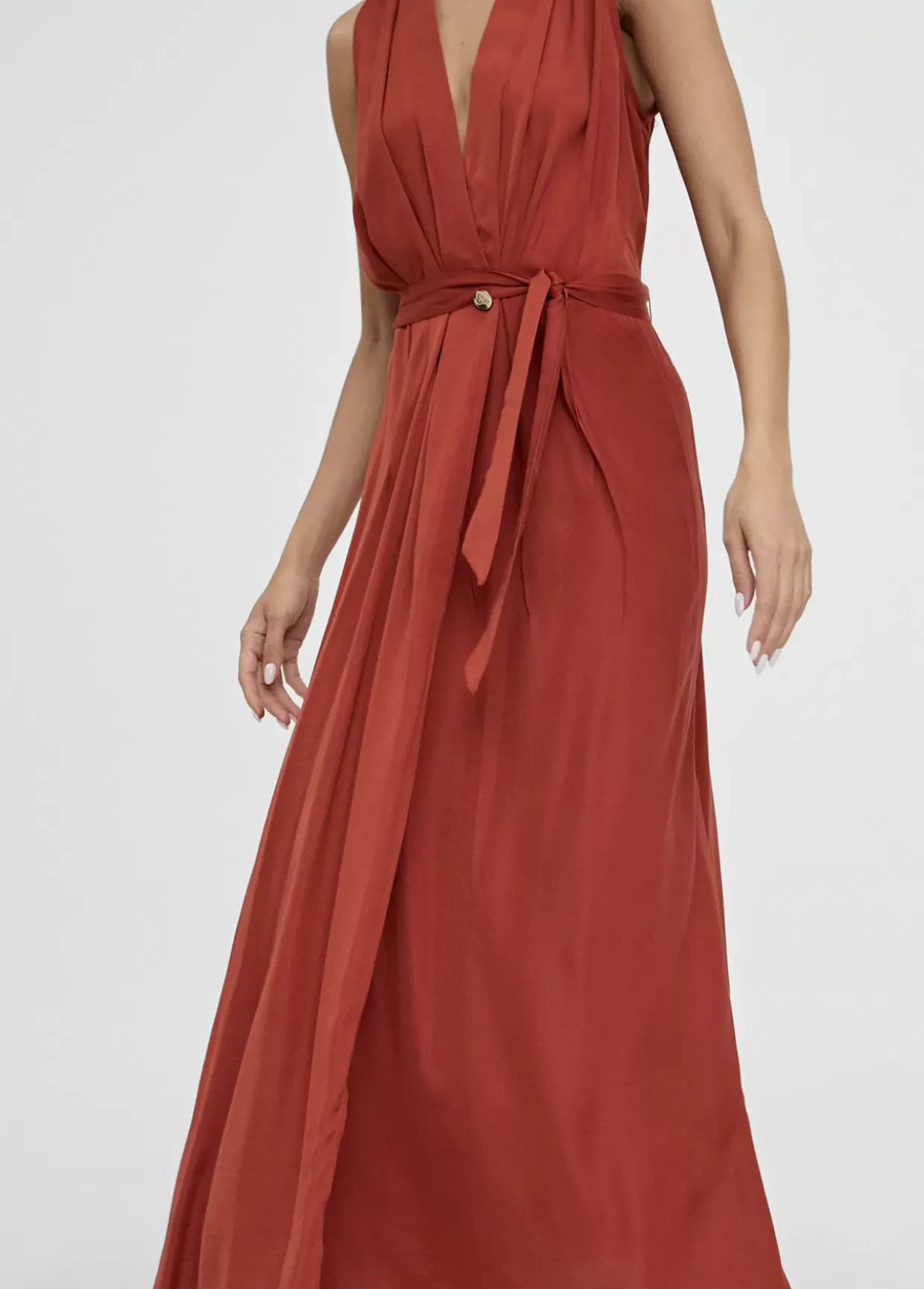 Vestido largo escote pico