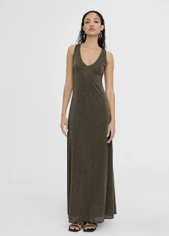 Vestido largo negro y dorado