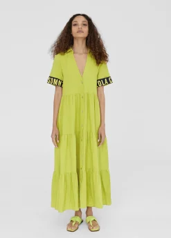 Vestido midi de volantes