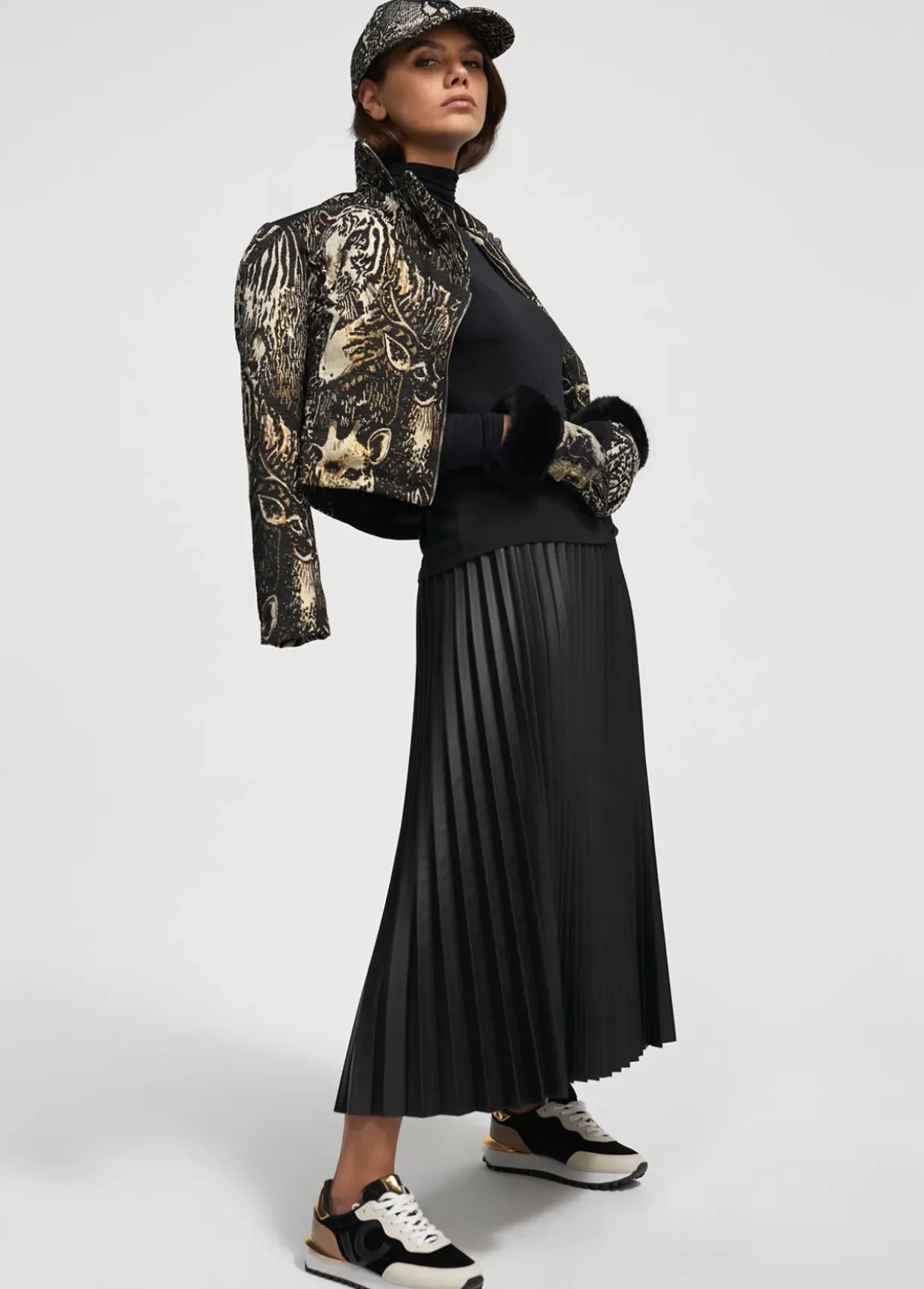 Zapatillas deportivas tricolor