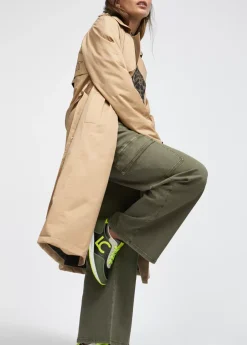 Zapatillas deportivas verdes y lima