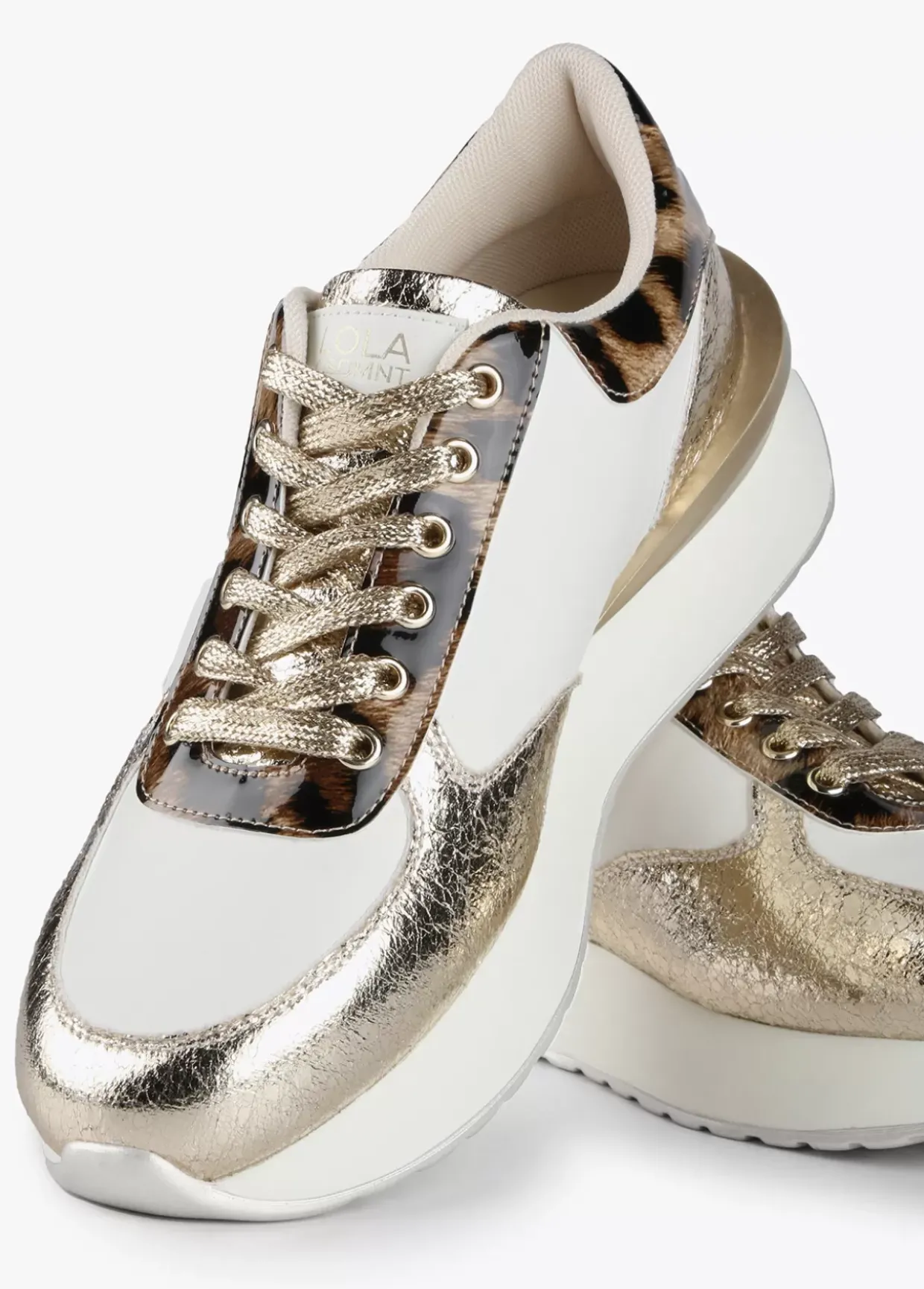 Zapatillas sneakers detalles animal print