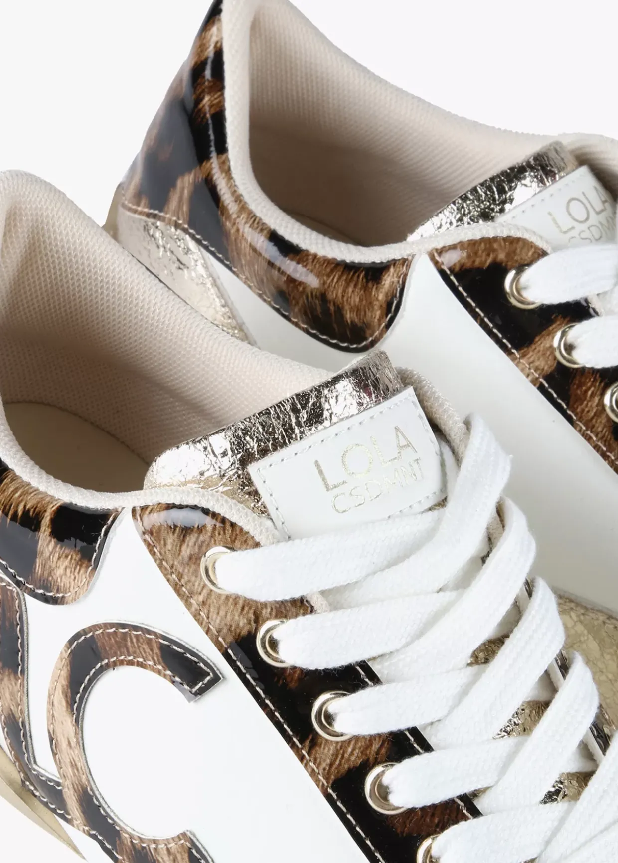 Zapatillas sneakers detalles animal print