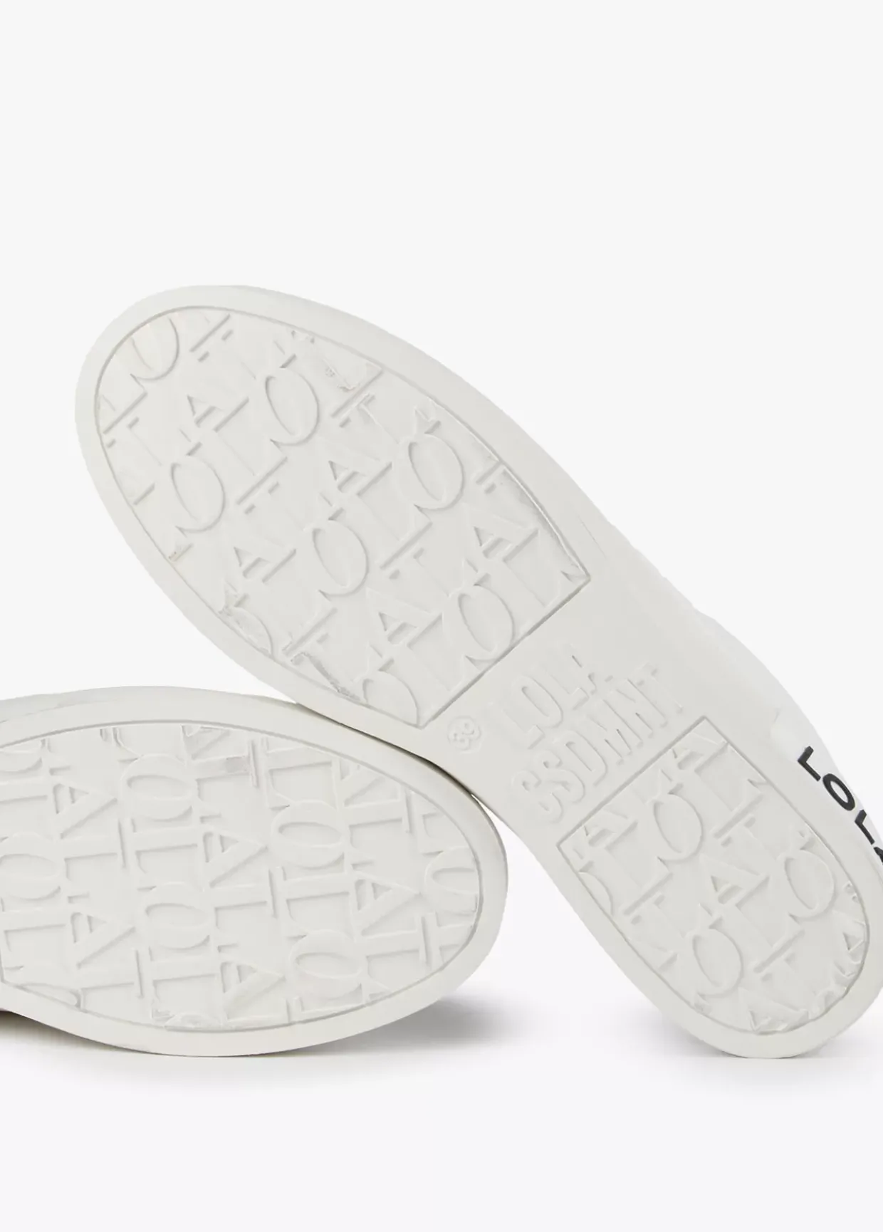 Zapatillas tipo sneakers detalles animal print